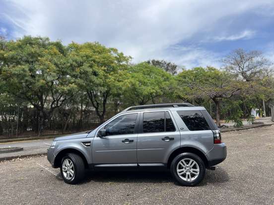 LAND ROVER-FREELANDER 2-2.0 S SI4 16V TURBO GASOLINA 4P AUTOMÁTICO LAND ROVER-FREELANDER 2-2013