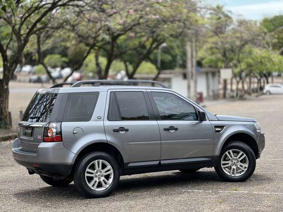 LAND ROVER-FREELANDER 2-2.0 S SI4 16V TURBO GASOLINA 4P AUTOMÁTICO LAND ROVER-FREELANDER 2-2013