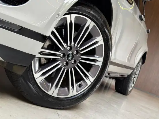 LAND ROVER-RANGE ROVER EVOQUE-2.0 P250 FLEX R-DYNAMIC HSE AWD AUTOMÁTICO LAND ROVER-RANGE ROVER EVOQUE-2024