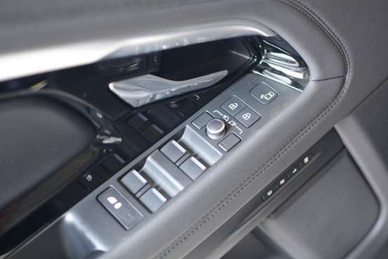 LAND ROVER-RANGE ROVER EVOQUE-2022