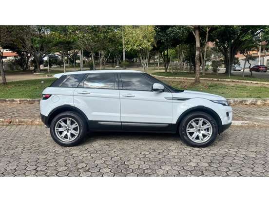 LAND ROVER-RANGE ROVER EVOQUE-2.0 PURE TECH 4WD 16V GASOLINA 4P AUTOMÁTICO LAND ROVER-RANGE ROVER EVOQUE-2013