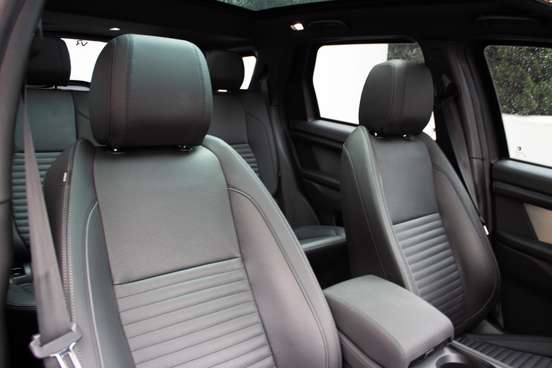 LAND ROVER-DISCOVERY SPORT-2024