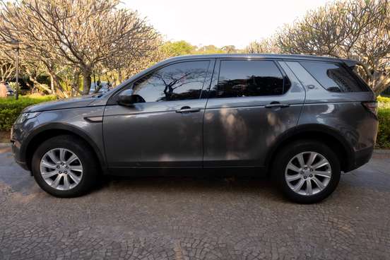 LAND ROVER-DISCOVERY SPORT-2015
