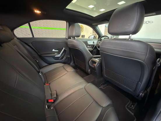 MERCEDES-BENZ-A 200-2020
