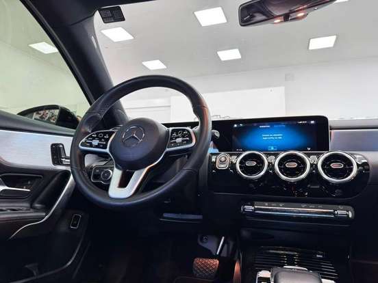 MERCEDES-BENZ-A 200-1.3 CGI GASOLINA ADVANCE SEDAN 7G-DCT MERCEDES-BENZ-A 200-2020