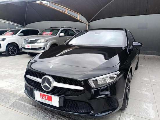 MERCEDES-BENZ-A 200-2020