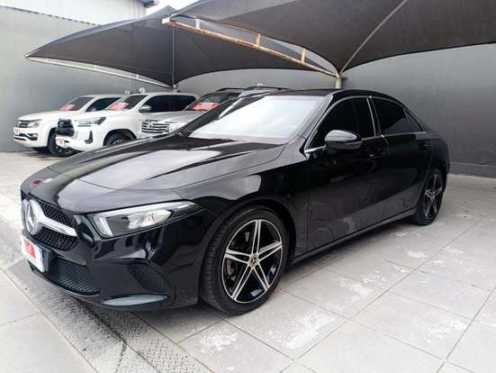 MERCEDES-BENZ-A 200-2020