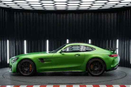 MERCEDES-BENZ-AMG GT-4.0 V8 TURBO GASOLINA R 7G-DCT MERCEDES-BENZ-AMG GT-2021