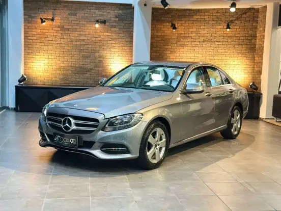 MERCEDES-BENZ-C 180-1.6 CGI 16V TURBO GASOLINA 4P AUTOMÁTICO MERCEDES-BENZ-C 180-2015