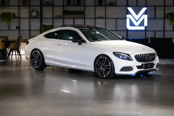 MERCEDES-BENZ C 180 1.6 CGI GASOLINA AVANTGARDE COUPÉ 9G-TRONIC