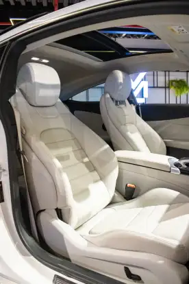 MERCEDES-BENZ-C 180-2017