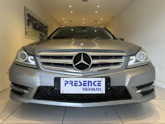 Mercedes-Benz C 180 1.6 CGI Sport 16V Turbo Gasolina 4P Automático