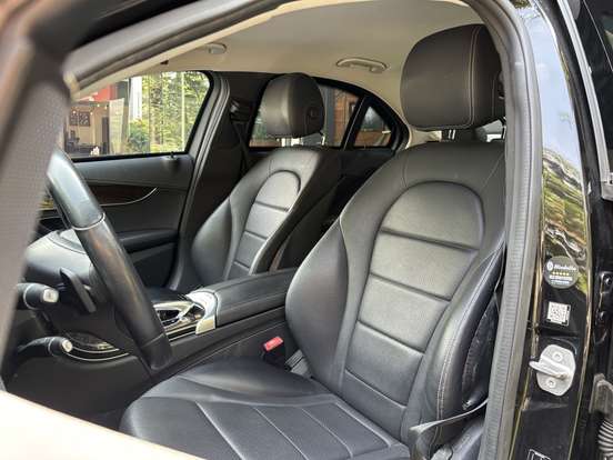 MERCEDES-BENZ-C 180-2017