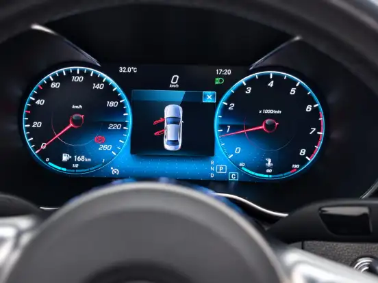 MERCEDES-BENZ-C 300-2019