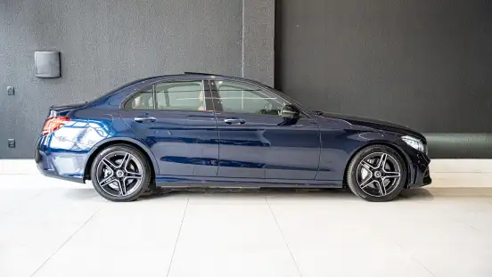 MERCEDES-BENZ-C 300-2019
