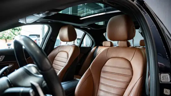 MERCEDES-BENZ-C 300-2019