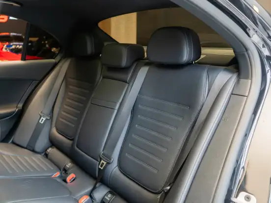 MERCEDES-BENZ-C 300-2.0 EQ BOOST HÍBRIDO AMG LINE 9G-TRONIC MERCEDES-BENZ-C 300-2024