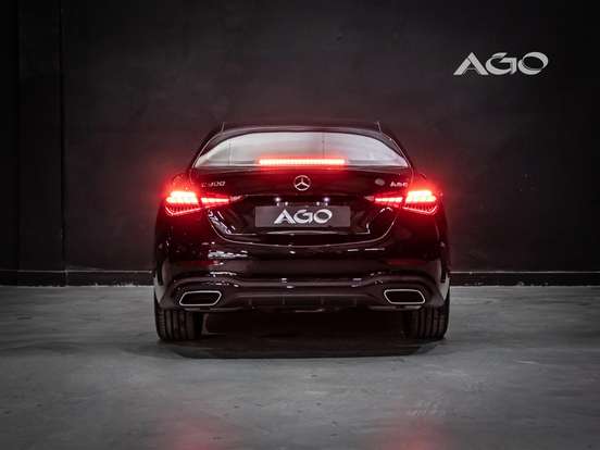 MERCEDES-BENZ-C 300-2026