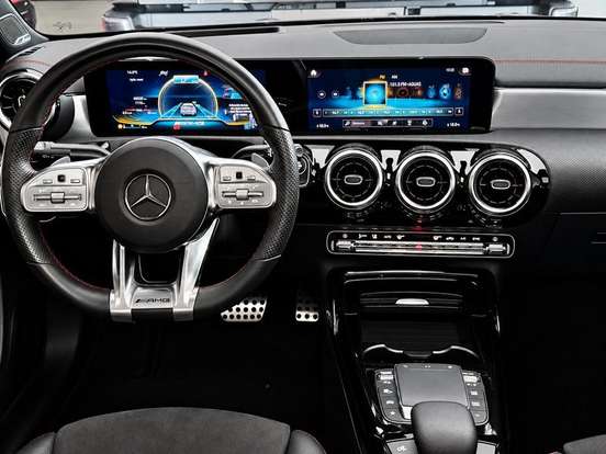 MERCEDES-BENZ-CLA 35 AMG-2020
