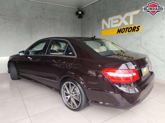 MERCEDES-BENZ-E 250-1.8 CGI AVANTGARDE 16V GASOLINA 4P AUTOMÁTICO MERCEDES-BENZ-E 250-2012