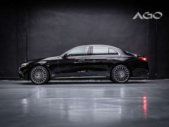 MERCEDES-BENZ-E 300-2025