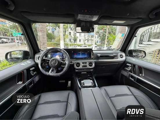 MERCEDES-BENZ-G 63 AMG-2026