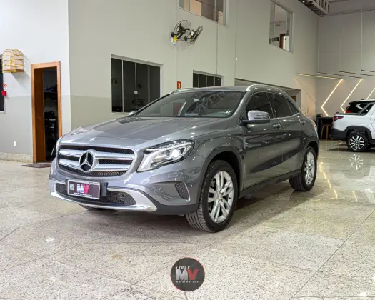 MERCEDES-BENZ GLA 200 1.6 CGI ADVANCE 16V TURBO FLEX 4P AUTOMÁTICO