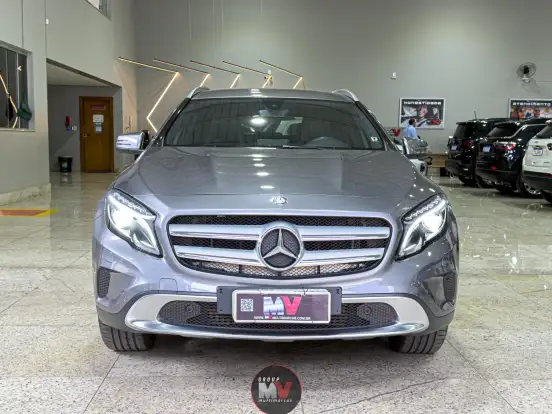 MERCEDES-BENZ-GLA 200-1.6 CGI ADVANCE 16V TURBO FLEX 4P AUTOMÁTICO MERCEDES-BENZ-GLA 200-2015