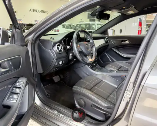 MERCEDES-BENZ-GLA 200-1.6 CGI ADVANCE 16V TURBO FLEX 4P AUTOMÁTICO MERCEDES-BENZ-GLA 200-2015