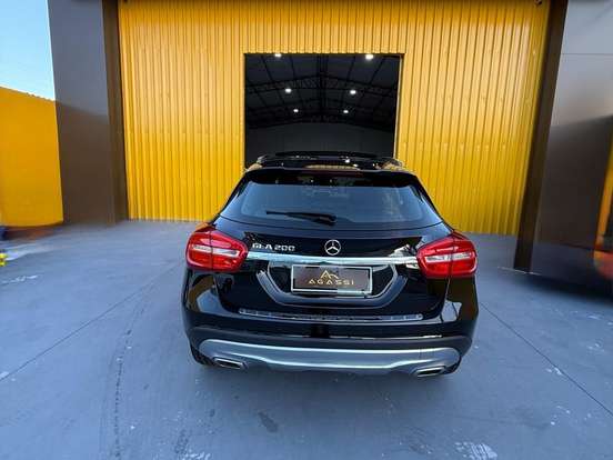 MERCEDES-BENZ-GLA 200-1.6 CGI ENDURO 16V TURBO FLEX 4P AUTOMÁTICO MERCEDES-BENZ-GLA 200-2016