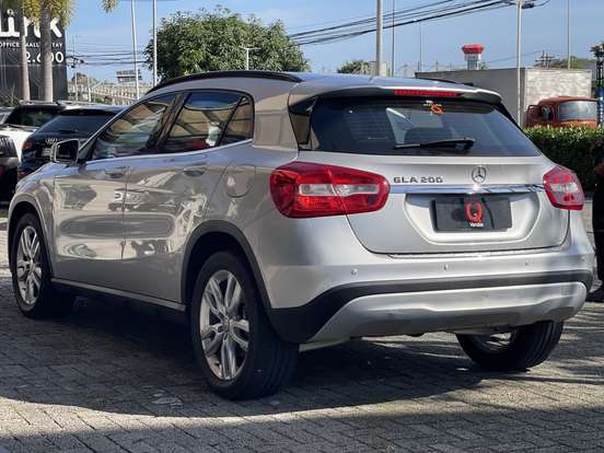 MERCEDES-BENZ-GLA 200-1.6 CGI STYLE 16V TURBO FLEX 4P AUTOMÁTICO MERCEDES-BENZ-GLA 200-2016