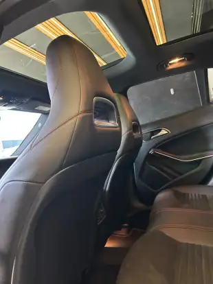 MERCEDES-BENZ-GLA 250-2018