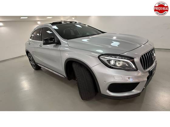 MERCEDES-BENZ GLA 250 2.0 16V TURBO GASOLINA SPORT 4P AUTOMÁTICO