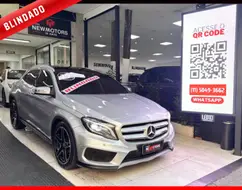 MERCEDES-BENZ GLA 250 2.0 16V TURBO GASOLINA SPORT 4P AUTOMÁTICO MERCEDES-BENZ GLA 250 2.0 16V TURBO GASOLINA SPORT 4P AUTOMÁTICO