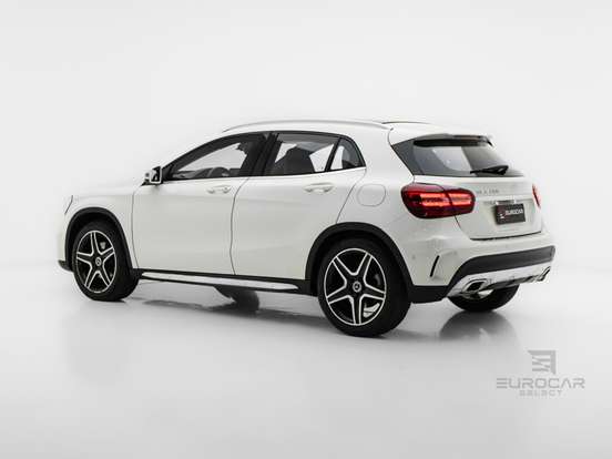 MERCEDES-BENZ-GLA 250-2017