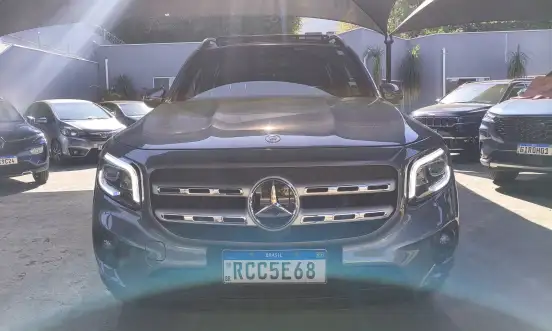 MERCEDES-BENZ-GLB 200-2020