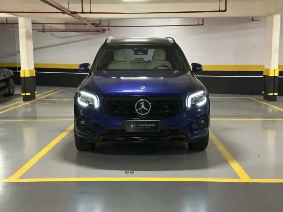 MERCEDES-BENZ-GLB 200-2020