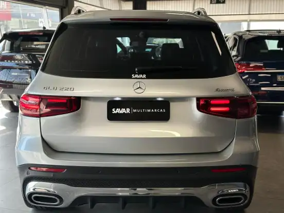 MERCEDES-BENZ-GLB 220-2.0 MHEV AMG LINE 4MATIC 8G-DCT MERCEDES-BENZ-GLB 220-2024