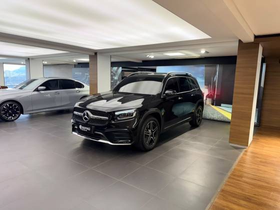 MERCEDES-BENZ GLB 220 2.0 MHEV AMG LINE 4MATIC 8G-DCT
