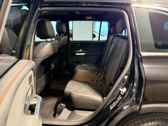 MERCEDES-BENZ-GLB 220-2025