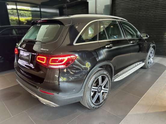 MERCEDES-BENZ-GLC 220d-2022