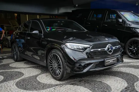 MERCEDES-BENZ GLC 300 2.0 MHEV AMG LINE COUPÉ 4MATIC 9G-TRONIC