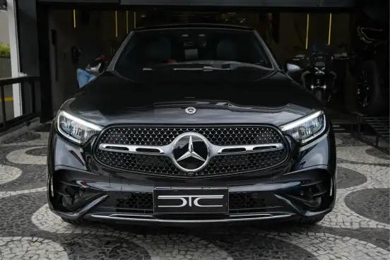 MERCEDES-BENZ-GLC 300-2026