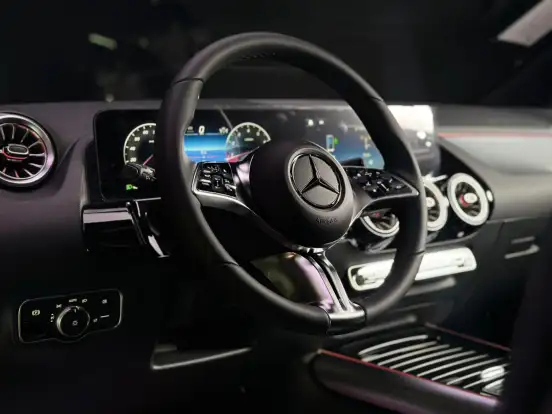 MERCEDES-BENZ-GLE 450d-2025