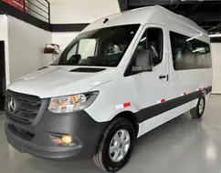 MERCEDES-BENZ SPRINTER 2.0 CDI DIESEL VAN 417 LONGO 16L AUTOMÁTICO MERCEDES-BENZ SPRINTER 2.0 CDI DIESEL VAN 417 LONGO 16L AUTOMÁTICO
