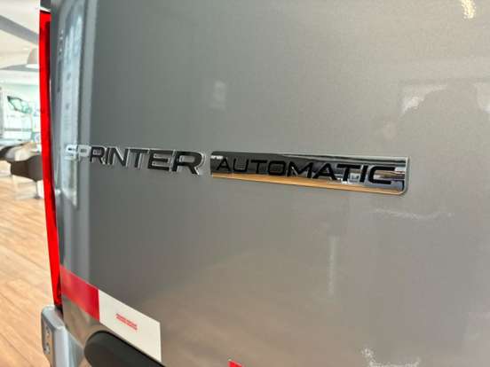 MERCEDES-BENZ-SPRINTER-2026