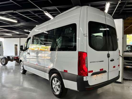 MERCEDES-BENZ-SPRINTER-2026