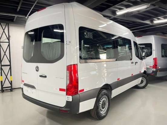 MERCEDES-BENZ-SPRINTER-2026