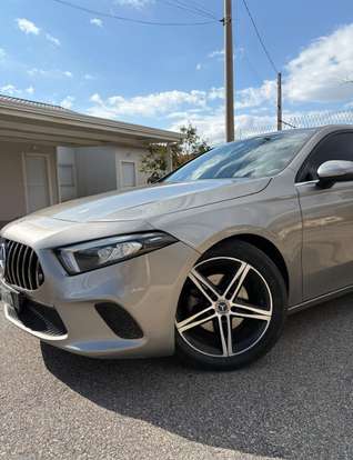 MERCEDES-BENZ-A 200-2019