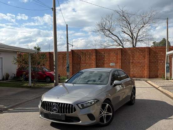 MERCEDES-BENZ-A 200-1.3 CGI GASOLINA STYLE SEDAN 7G-DCT MERCEDES-BENZ-A 200-2019